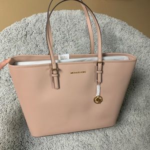 Michael Kors Tote